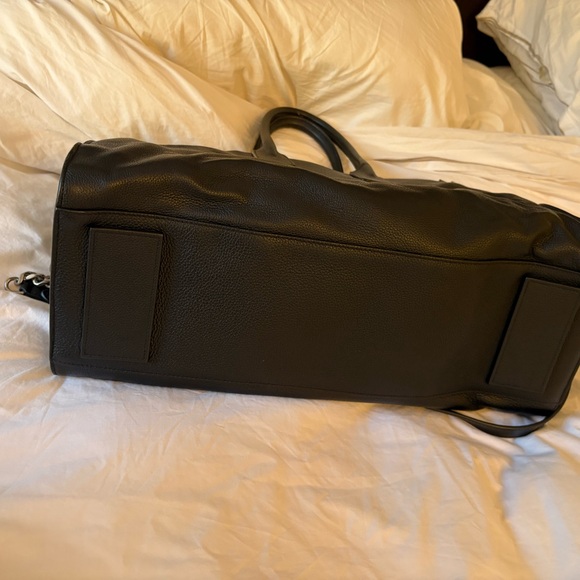 Saint Laurent Sac De Jour 48H Duffle Bag - Picture 6 of 7